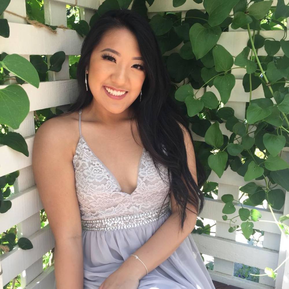 Meet your Posher, Kelly